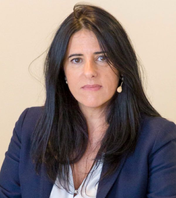 «Mujer y directiva en España», debate sobre desarrollo directivo en Galicia
