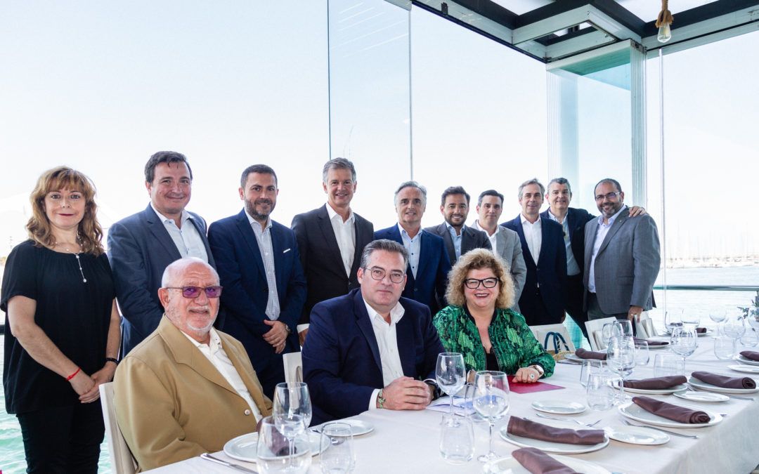 IVEFA y AED colaboran para favorecer los intereses de los directivos de las empresas familiares