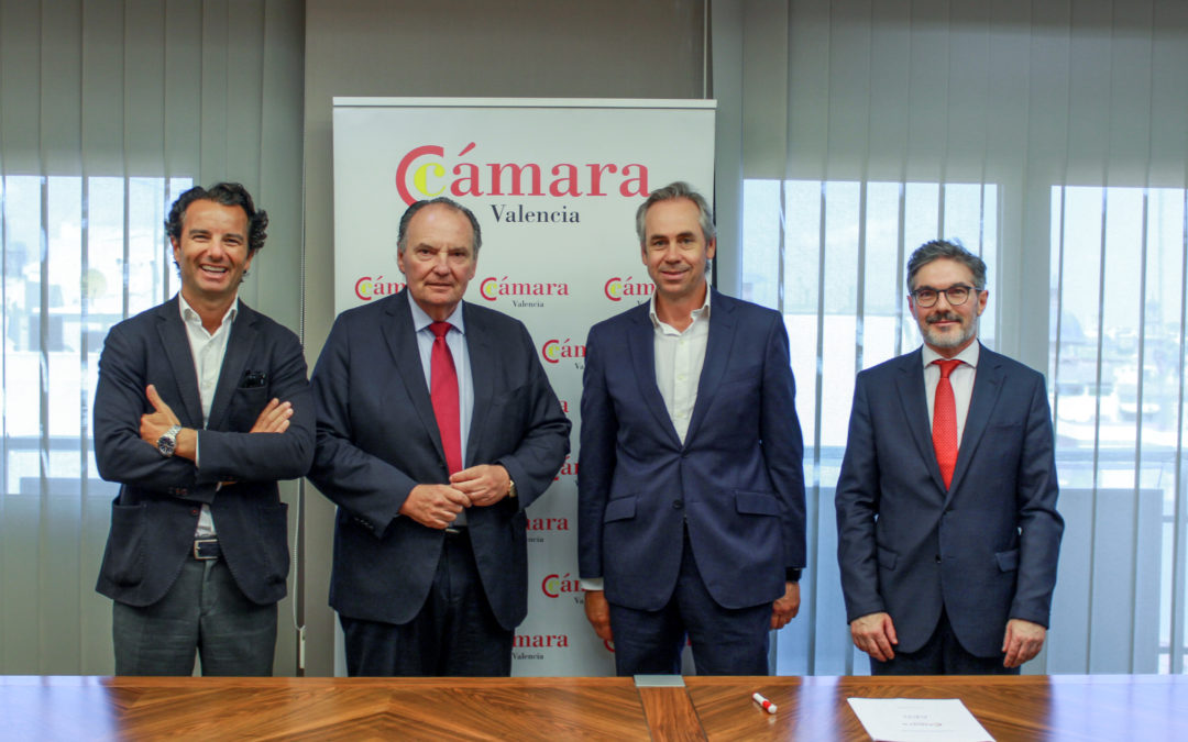 La AED y la Cámara de Comercio de Valencia se alían para promover el desarrollo y la función directiva en la Comunidad Valenciana